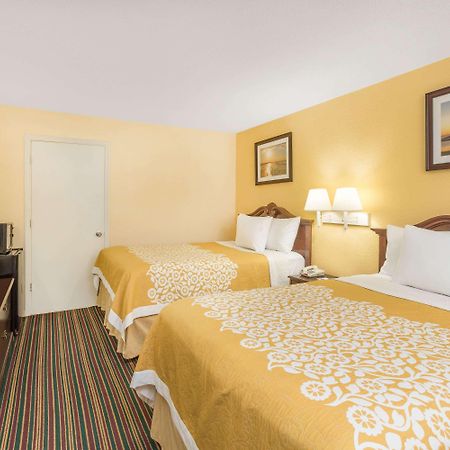 Days Inn By Wyndham Mt Pleasant-Charleston-Patriots Point Dış mekan fotoğraf