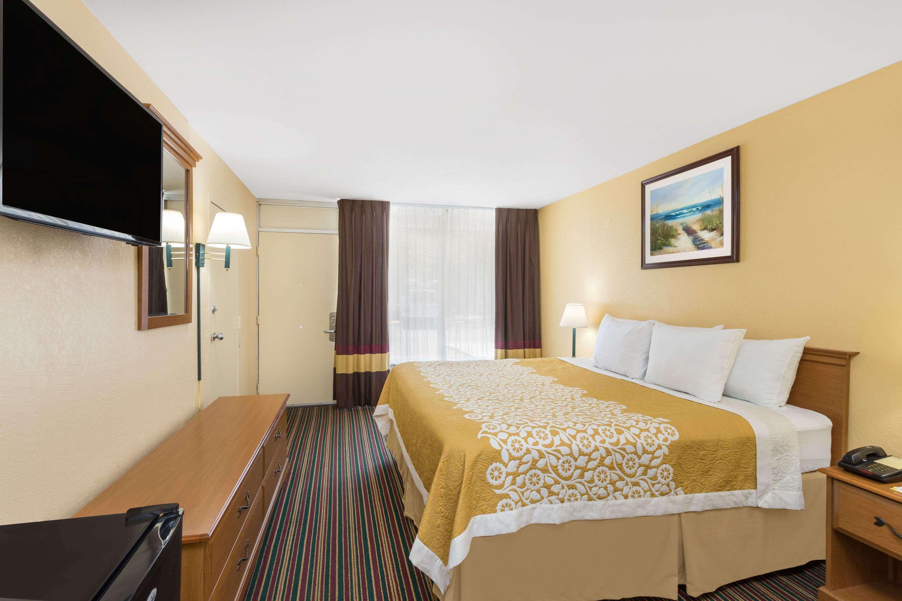 Days Inn By Wyndham Mt Pleasant-Charleston-Patriots Point Dış mekan fotoğraf