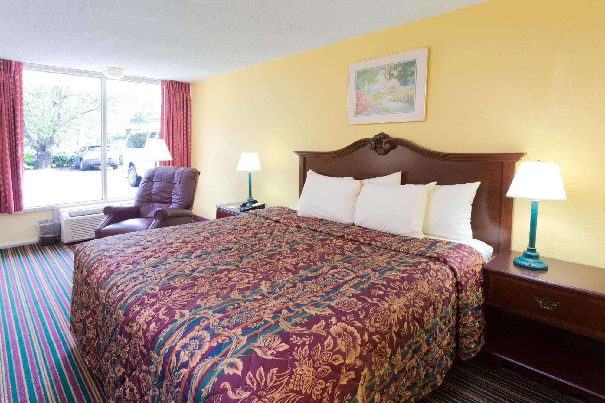 Days Inn By Wyndham Mt Pleasant-Charleston-Patriots Point Dış mekan fotoğraf